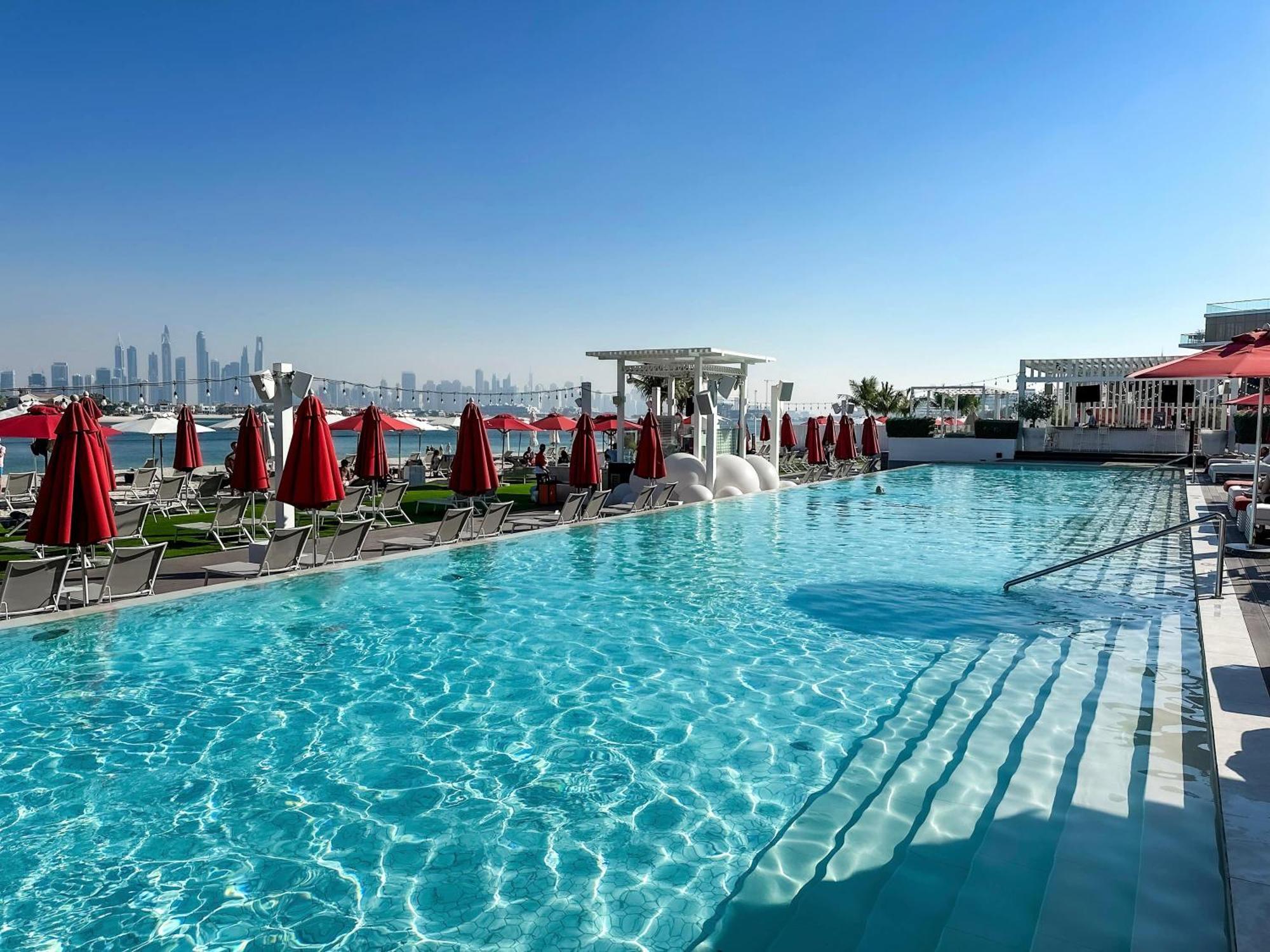 Spacious Beachfront 2 Bedroom Apartment - The 8 Dubai Dış mekan fotoğraf